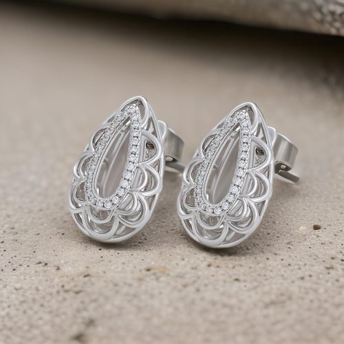 Edith Silver Diamond