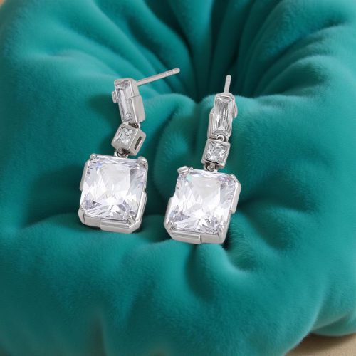 Laura Mega Diamond