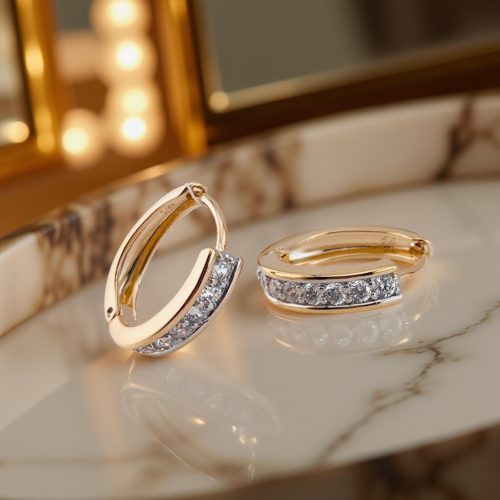 Clara Oval Mini