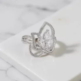 Liliom Mega Diamond