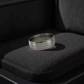 Strap Line Silver Elegant