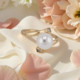 Monic Pearl & Crystal