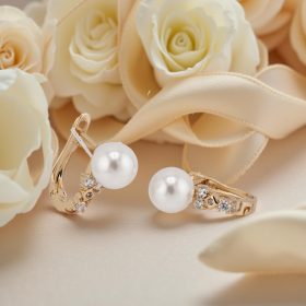 Ariana Pearl & Crystal