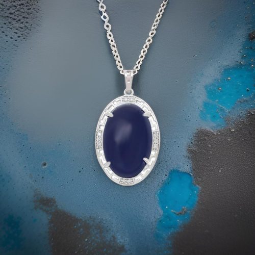 Madame Blue Elegant