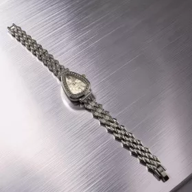 Triang Crystal Luxus Silver